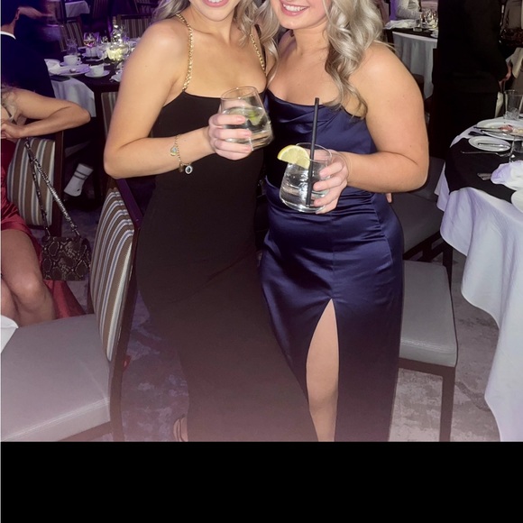 Nookie Estella Gown - Picture 5 of 6